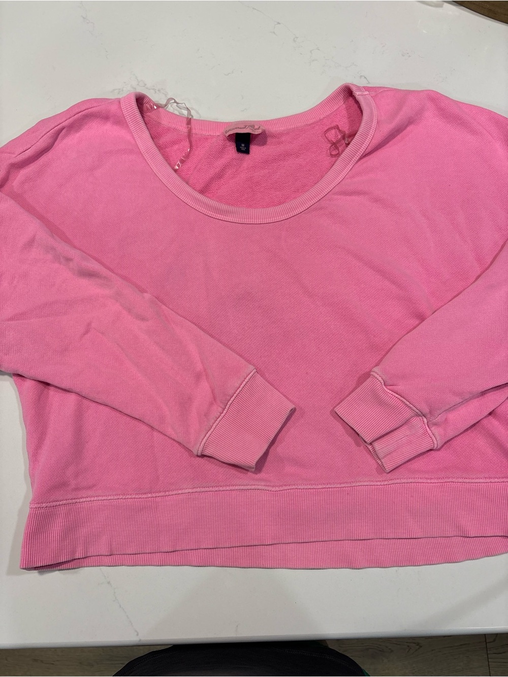 WMNS Universal Threads Pink Distressed Crewneck Cropped Sweatshirt Sz Medium